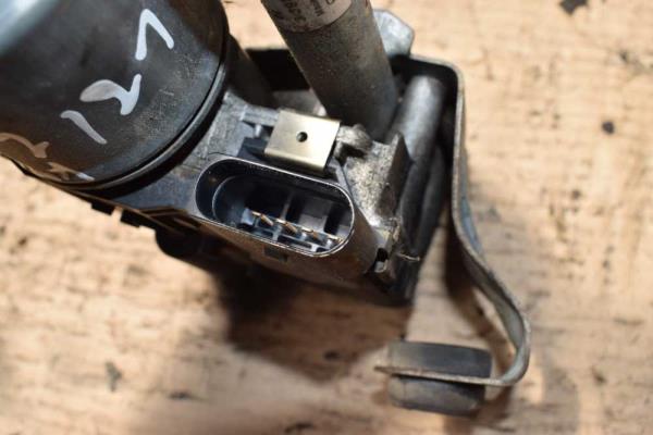 MOTEUR D ESSUIE GLACE SEAT ALTEA ( COTE CHAUFFEUR ) - Vue 4